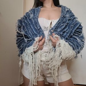 Rare levis distressed cropped denim jacket